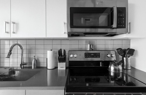 Five Points South Apartment | Prime 2BR Stay | Five Points & Nightlife 10th