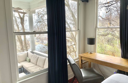 Clarksville Apartment | Prime Castle Hill/Clarksville Location Amazing View (Monthly)