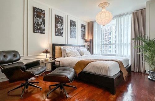 Nong Chaeng Apartment | Prime Classic 1 BR BTS Chidlom 72SQM Langsuan