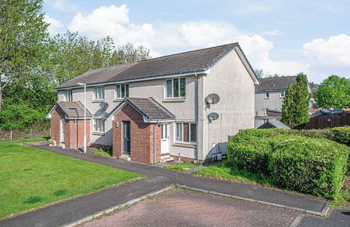 Rosyth Apartment | Prime Commuters Choice Award by Three Bridges Apartments