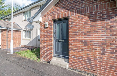 Rosyth Apartment | Prime Commuters Choice Award by Three Bridges Apartments
