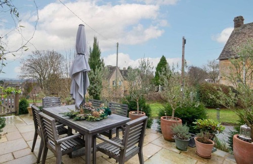 Longborough House | Prime Cotswold Location | The Old Chapel Longborough
