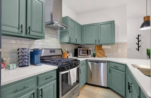 Renaissance Place House | Prime Downtown Location+Garage. Walk to Mass Ave.