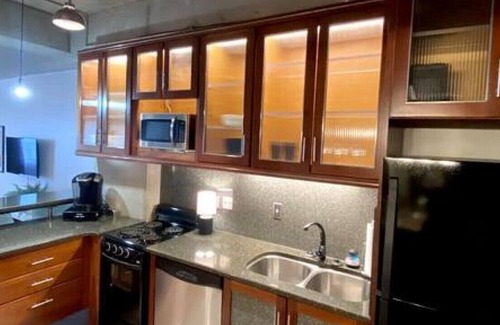 Athens Condo | Prime Downtown Locale with a Campus View