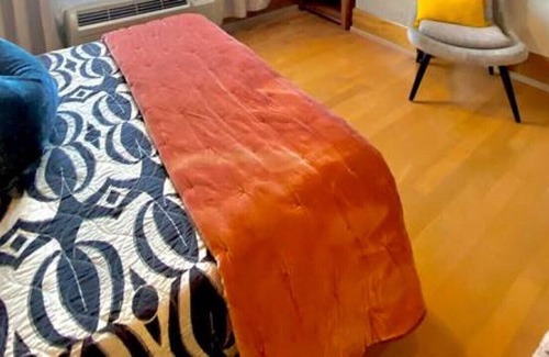 Athens Condo | Prime Downtown Locale with a Campus View