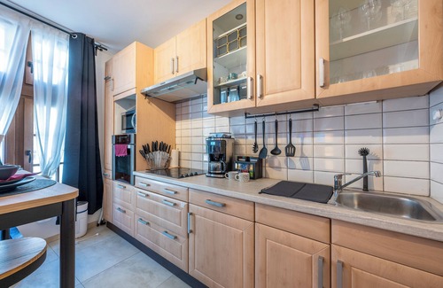 Stalingrad Apartment | Prime Duplex Suite in Brussels Central