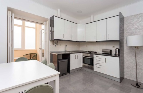 Alto do Pina Apartment | Prime Gorgeous Room | Shared Aparment