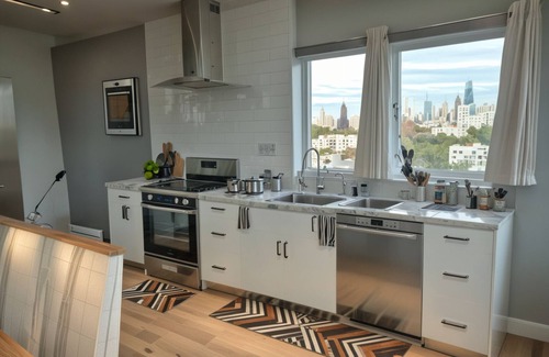 Hollywood Hotel | Prime Hollywood 5BR Townhouse & Family Getaway with AC Comfort & Free WiFi