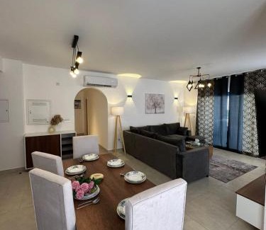 Shurtah al-Dakhlah Ski Chalet | prime homes
