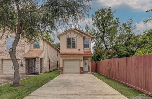 Greater Third Ward House | Prime Location! 2 minutes from UH & TSU!