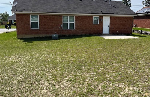 Gracewood House | Prime Location! 3BR/2BA house near [National Hills] in beautiful Augusta!