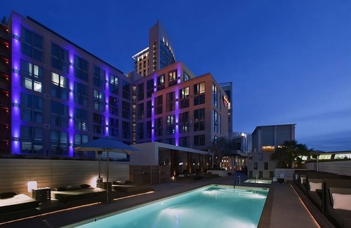 Marina District Hotel | Prime Location! 4 Relaxing Units Near SeaWorld! Onsite Parking and Pool!