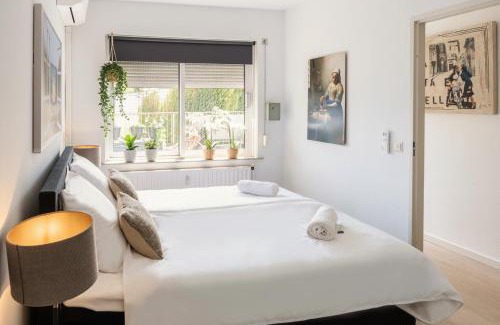 Tilburg Apartment | Prime Location Apt W Wifi & Near Poppodium 013