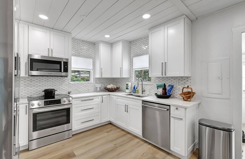 Delray Beach House | PRIME LOCATION! Beautiful centrally located home in Delray Beach