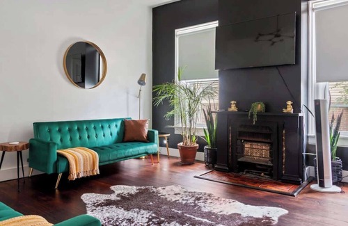 Chillicothe House | PRIME Location - Free Parking - Top Rated - CLEAN