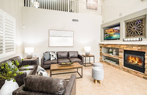 Carefree Crossing House | Prime Location, Heated Pool, Fun Game Room, Putting Green, Outdoor BBQ, & More