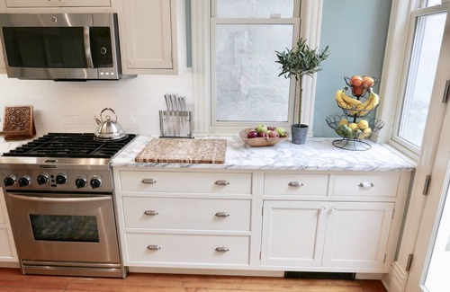 Near Northeast House | Prime Location & Pro Cleaned! Capitol Hill Union Station Sleeps 7 Parking x 2