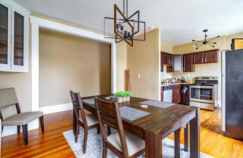 Victorian Village House | Prime Location Top Rated Free Parking Clean