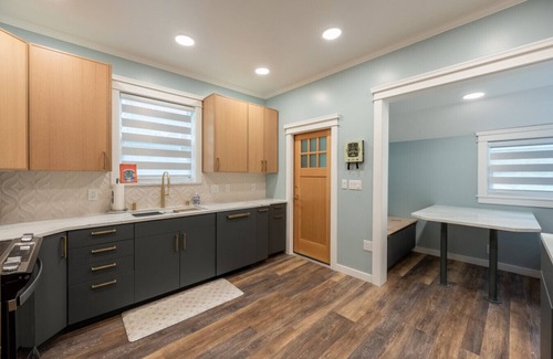 Downtown Juneau Apartment | Prime Location with Luxury Amenities - walk everywhere