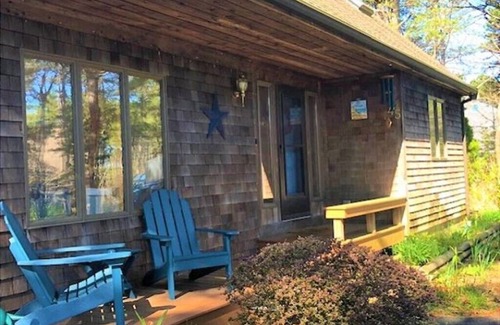 Wellfleet House | Prime Sept Week Available. Well-Appointed Sun filled Home on Quiet Street