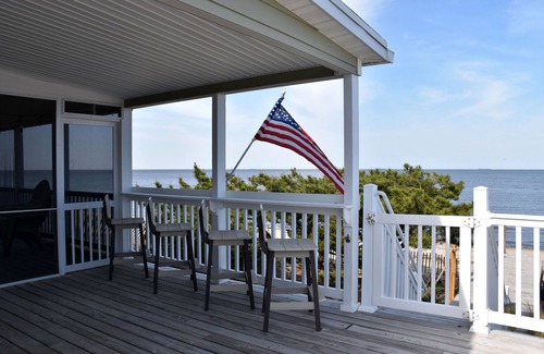 Prime Hook Beach House | Primehook Beach Bayfront Beauty