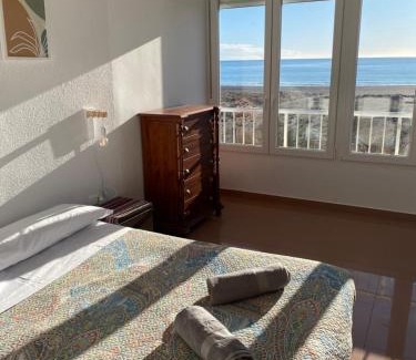 Canet de Berenguer Apartment | Primera línea de playa