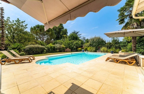 Bergerac Villa | Primrose - Three Bedroom Villa, Sleeps 6