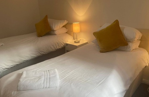 Liverpool City Centre Apartment | Princess Gardens Accessible Unit Liverpool