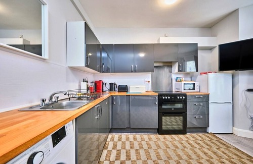 Portrush Apartment | Princess Red 1 ~ Stylish Chic Escape by the Sea