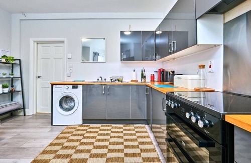 Portrush Apartment | Princess Red 1 ~ Stylish Chic Escape by the Sea