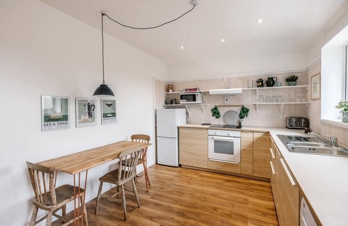 Leiston Apartment | Print Rooms, Leiston