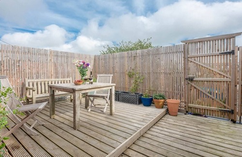 Leiston Apartment | Print Rooms, Leiston
