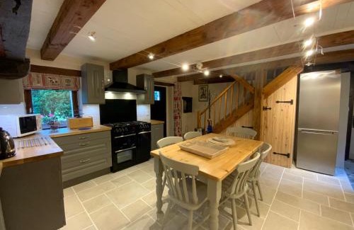 Sizun House | Priory at Kergudon Gîtes, Family gîte with pool