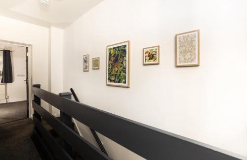 Dartford House | Priory house - home away from home