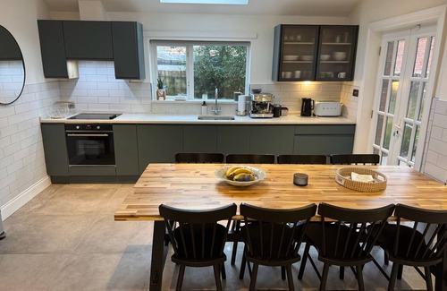 Belfast House | Pristine 4 BR Private Belfast Home in Prime Location