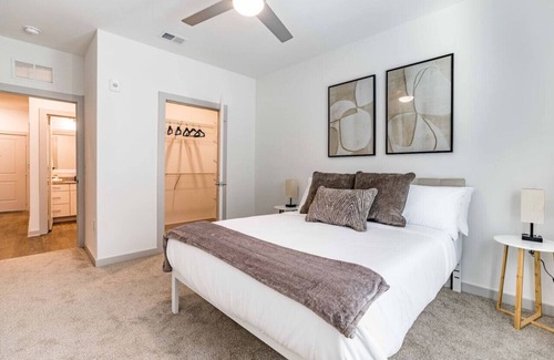 Southwest Raleigh House | Pristine Boho Inspired Home minutes from Downtown!