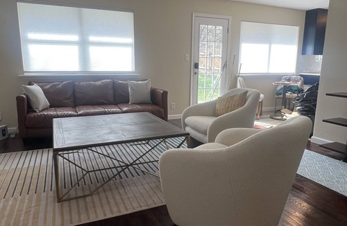 Austin House | Pristine Bungalow in East Austin