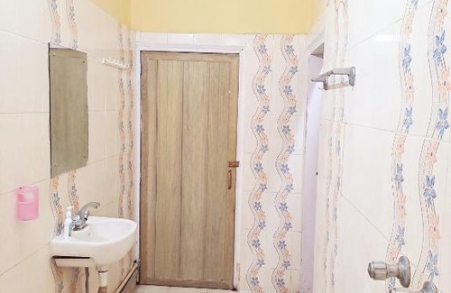Six Mile House | Pristine homestay