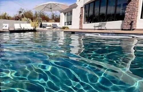 Fountain Hills House | Pristine Luxury Estate, Views, Sleeps 26, Heated Pool & Spa