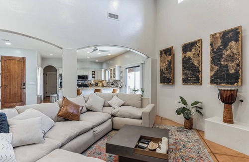 Casas Adobes House | Pristine Placita- Enjoy a Spa-Like Oasis w/Pool & Views