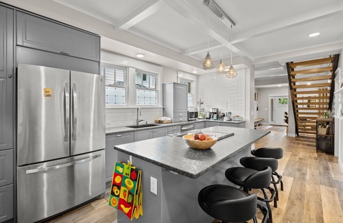 Hillsboro Village House | PRISTINE PROPERTY IN PRIME LOCATION — CHARMING ☆ SAFE ☆ WALK TO EVERYTHING