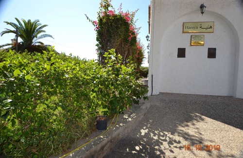 Salobrena Apartment | Pristine Two Bed Apartment for Great Summer Holidays or Long, Cozy Winter Breaks