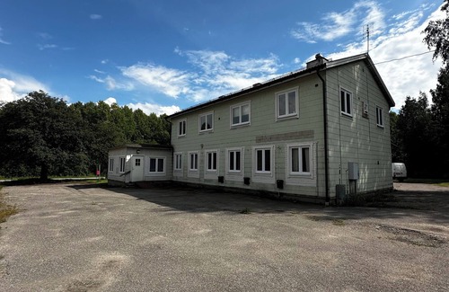 Hallabrottet House | Prisvärt Boende för Företag & Större Sällskap!