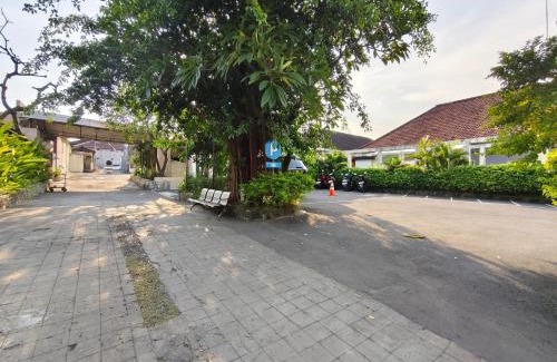 Raya Kuta Villa | Privat Pool villa at kuta