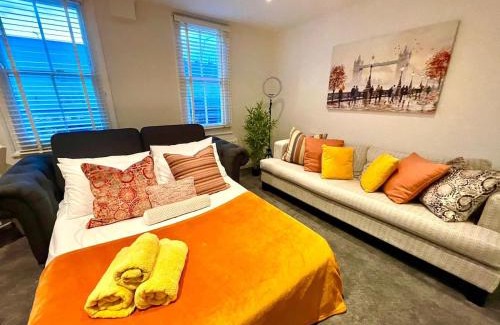 Moffat Apartment | Private 1 bed flat Knightsbridge, Chelsea