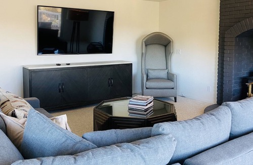 Santa Rosa House | Private 10 Acre Ranch with Incredible Views Available for Christmas Holiday