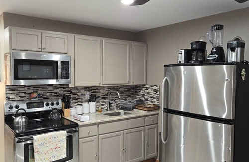 Gordon Heights House | Private 2 bedroom basement w/private entrance