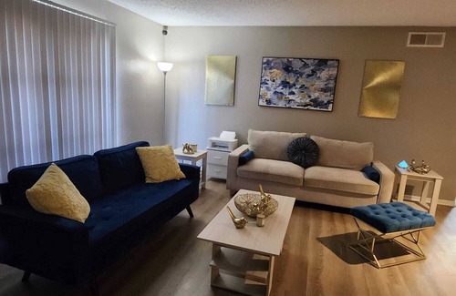 Euless House | Private 2bed/1bth-6min from DFW