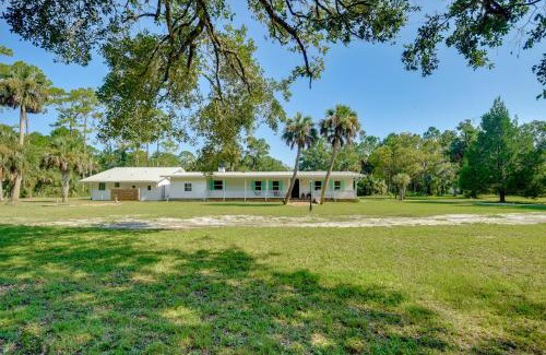 Bunnell House | Private 3-Acre Retreat with Game Room in Bunnell!