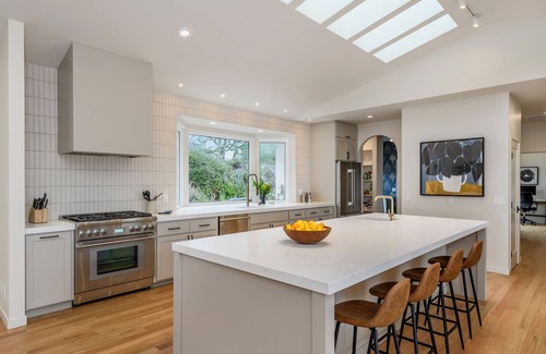 Healdsburg House | Private 3 Bed + Cottage Wine Country Estate With Pool And More